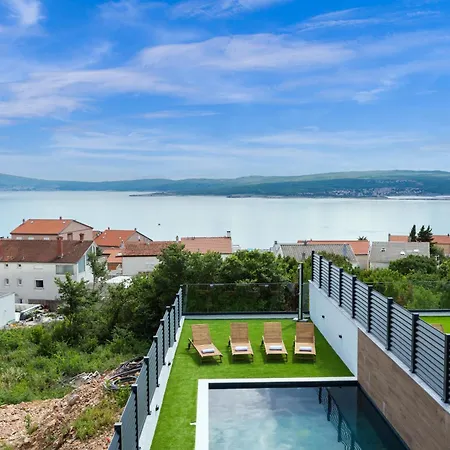 Faye Vilă Crikvenica