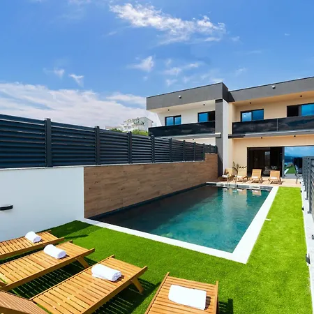 Villa Faye