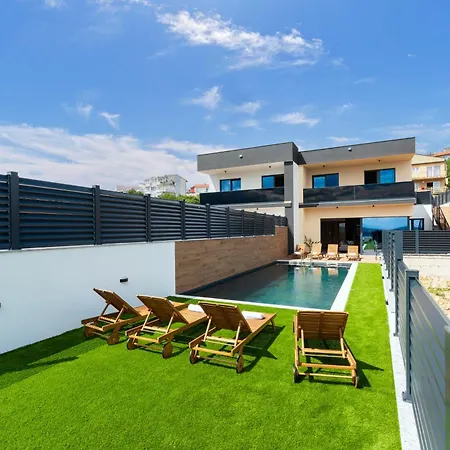 Villa Faye *