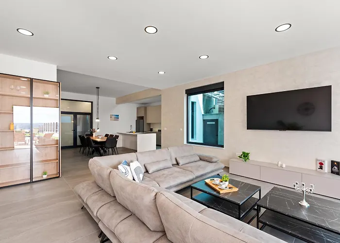 Willa Faye Crikvenica